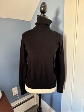 H&M Black Men’s Turtleneck Sweater